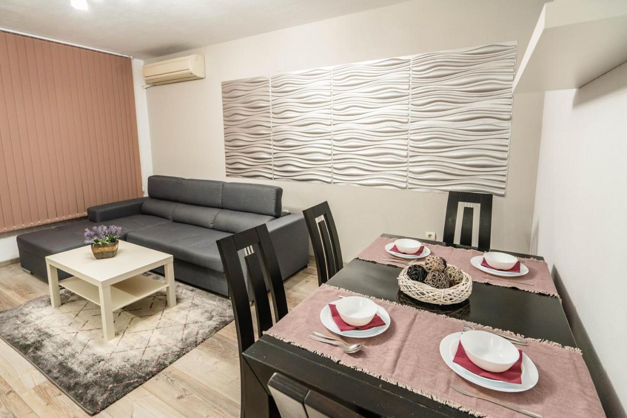 Babylon Apartment Sandanski Exteriör bild